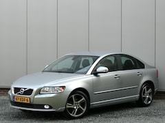 Volvo S40 - 2.0 Limited Edition Navi / Leer / High performance sound