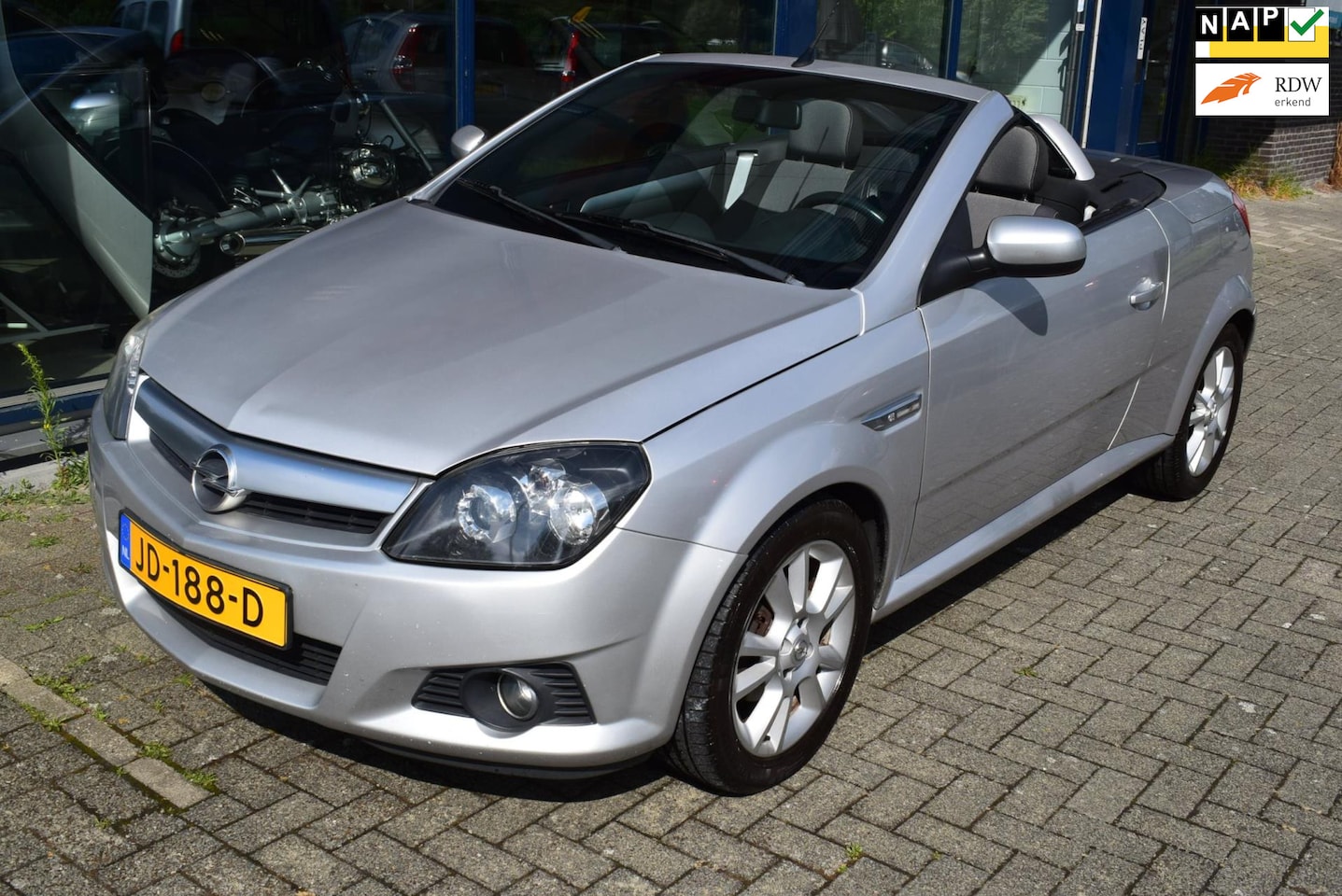 Opel Tigra TwinTop - 1.8-16V Enjoy 1.8-16V Enjoy - AutoWereld.nl