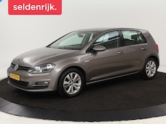 Volkswagen Golf - 1.0 TSI Comfortline | Climate control | Cruise control | Parkeerhulp | Radio/CD | Lichtmet