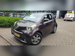 Toyota iQ - 1.0 VVTi Aspiration