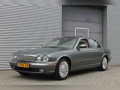 Jaguar XJ - 4.2 V8 Sovereign I Aut. I Navi I Schuifdak I NL. auto