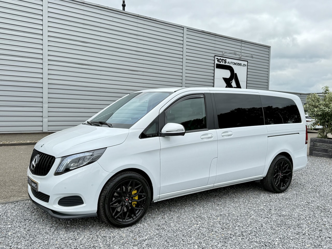Mercedes-Benz V-klasse - V250d Lang DC Avantg LED|Navi|Camera|Trekhaak Wit - AutoWereld.nl