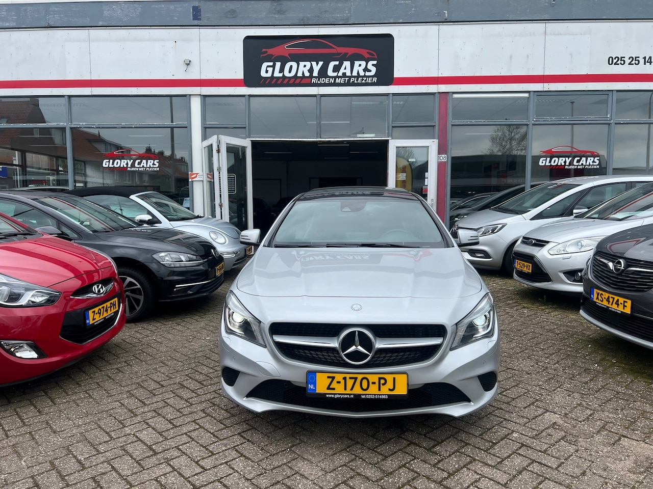 Mercedes-Benz CLA-klasse Shooting Brake - 180 OrangeArt Edition AUTOMAAT-PANO-NAVI-ALLE OPTIE - AutoWereld.nl