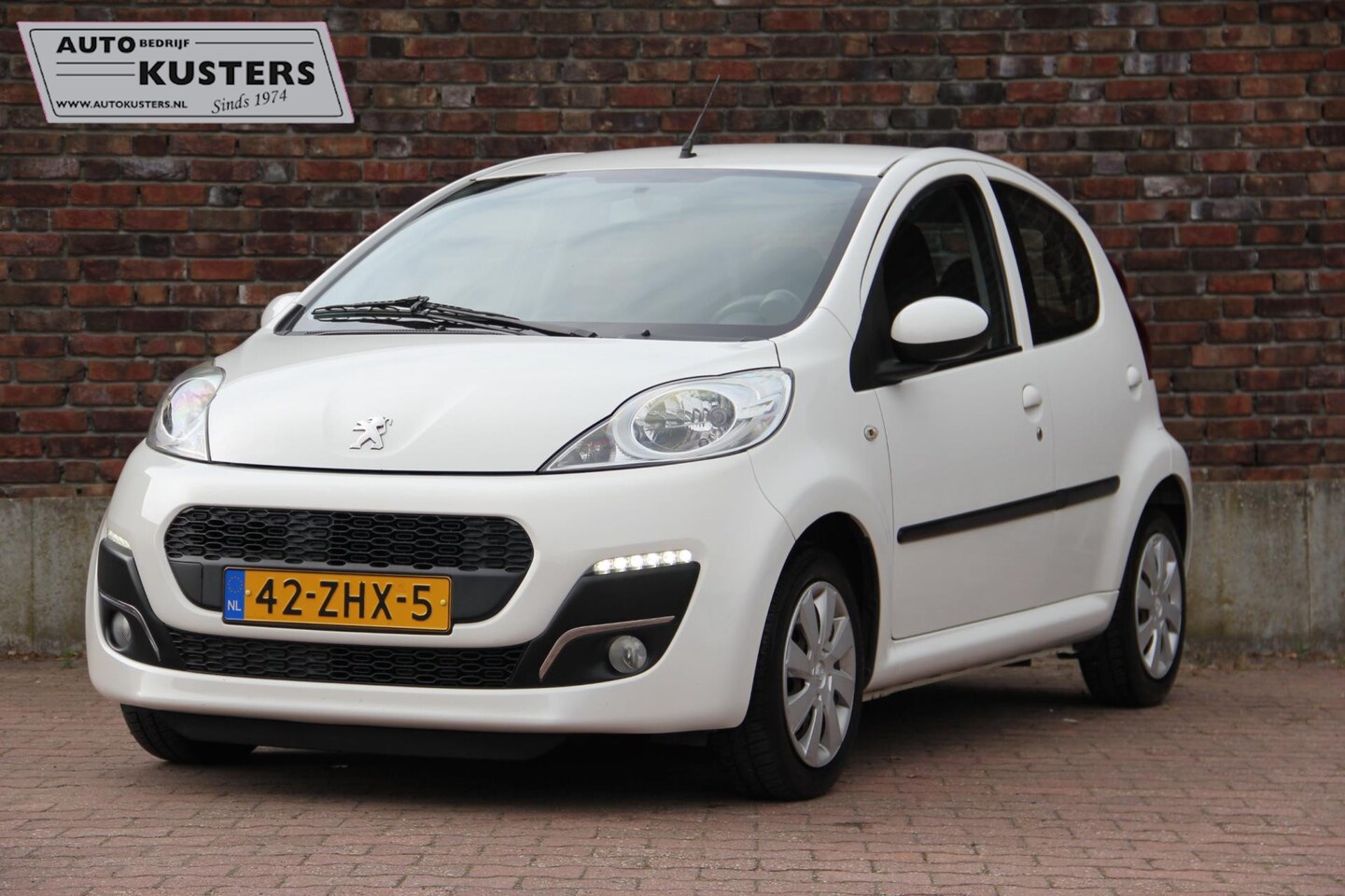 Peugeot 107 - 1.0 Active 5drs NAP | Dealer onderhouden | Led-verlichting | Facelift - AutoWereld.nl