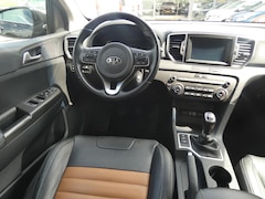Kia Sportage - 1.6 GDI DynamicLine | TREKHAAK | NAVIGATIE | ACHTERUITRIJCAMERA |