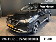 MG ZS - EV Luxury 45 kWh 1e eigenaar - Panoramadak - Carplay - Leder interieur - Clima - LM velgen