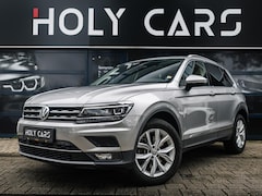 Volkswagen Tiguan - 2.0 TSI 4Motion Highline PANO, VIRTUAL, ACC, LEER