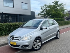 Mercedes-Benz B-klasse - 170 Facelift Airco Trekhaak Stoelverwarming