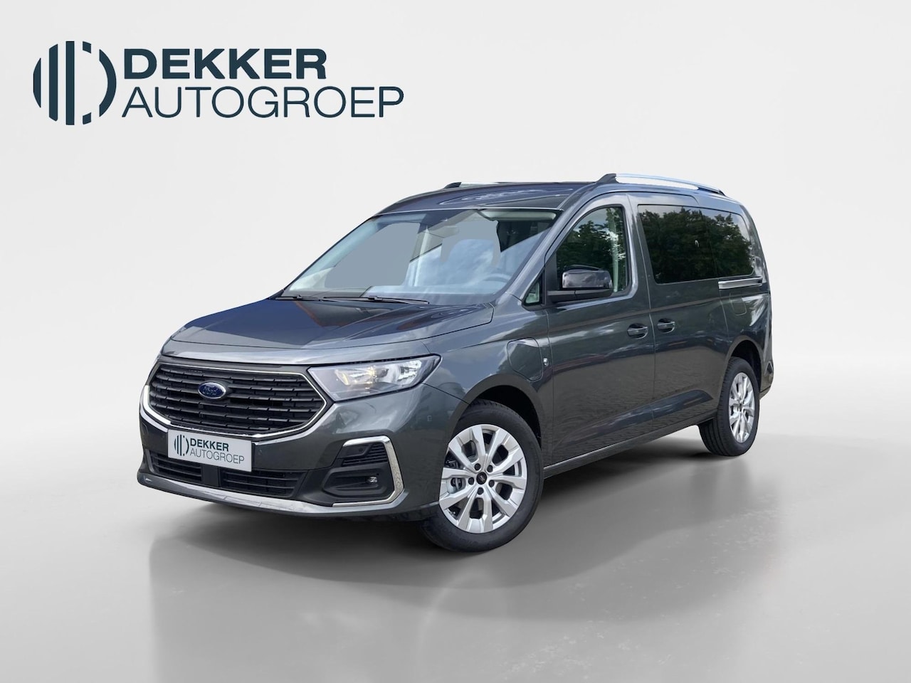 Ford Tourneo Connect - 1.5 PHEV 150PK Aut. Titanium 7-Zits UIT VOORRAAD - AutoWereld.nl