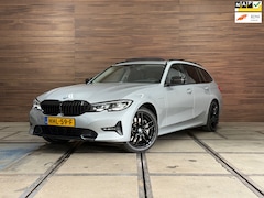 BMW 3-serie Touring - 330e High Executive PANO/SPORTSTOELEN/LED/18INCH/ELEKTR ACHTERKLEP