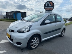Toyota Aygo - 2011 * 1.0-12V Comfort Navigator * AIRCO * ELEC. RAMEN * NAP