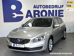 Volvo V60 - 2.0 T3 Summum, keyless, schuifdak