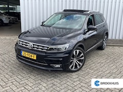 Volkswagen Tiguan - 1.5 TSI ACT HighlinePOETS 150pk DSG/AUTO | Trekhaak | Panorama dak | Keyless | Leder bekle