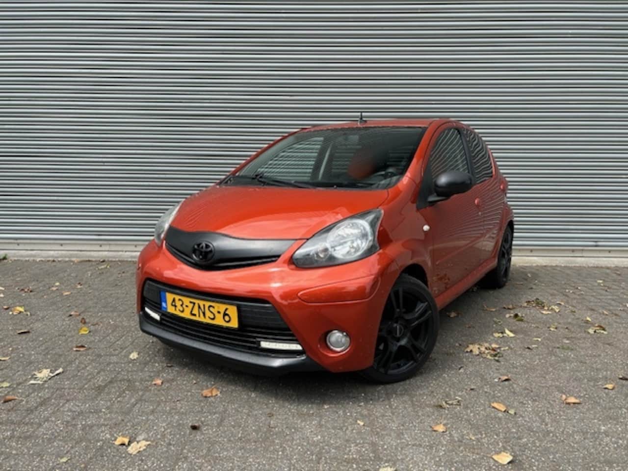 Toyota Aygo - 1.0 VVT-i Dyn. Or. - AutoWereld.nl