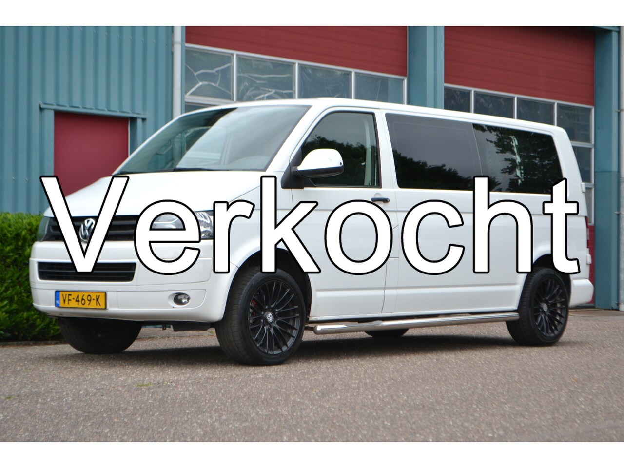 Volkswagen Transporter - 2.0 TDI L2H1 BM DC Trendline 2.0 TDI L2H1 BM DC Trendline - AutoWereld.nl