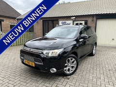 Mitsubishi Outlander - 2.0 PHEV Instyle leer Schuifdak