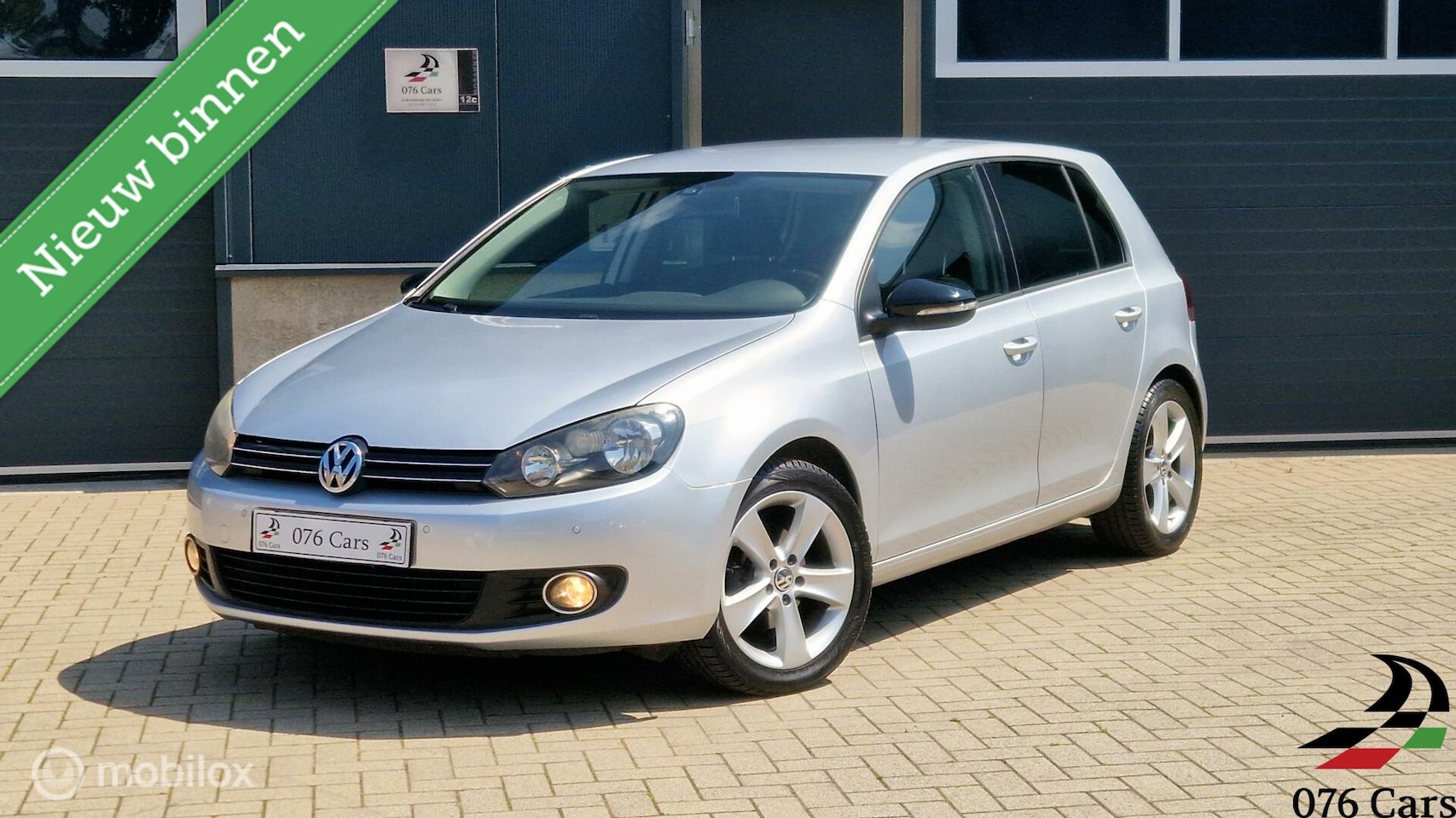 Volkswagen Golf - 1.2 TSI Match BlueMotion / DEALERONDERHOUDEN / ZEER NETTE AUTO / TREKHAAK / - AutoWereld.nl