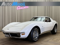Chevrolet Corvette - C3 Targa *LAST YEAR FULL CHROME BUMPERS* 1972 / Automatic / CLASSIC WHITE & RED VINYL