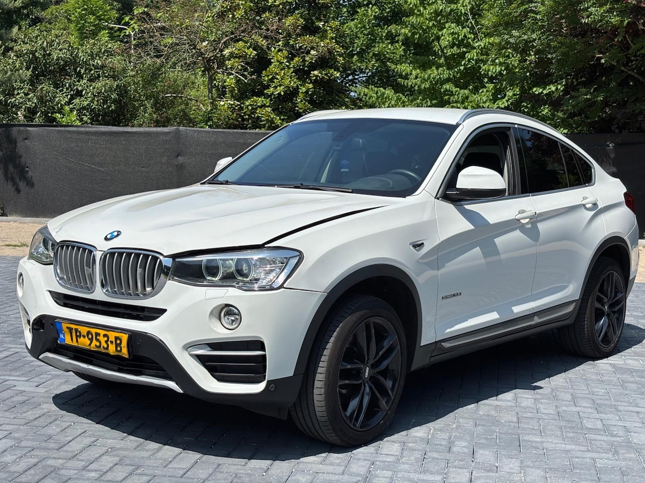 BMW X4 - XDrive20d High Executive xLine Edition/Keyless/Navi/Memory - AutoWereld.nl