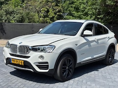 BMW X4 - XDrive20d High Executive xLine Edition/Keyless/Navi/Memory