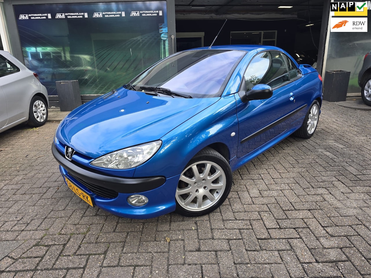 Peugeot 206 CC - 2.0-16V | INRUILKOOPJE | AIRCO | ELEC RAMEN | ANDROID | LMV | - AutoWereld.nl