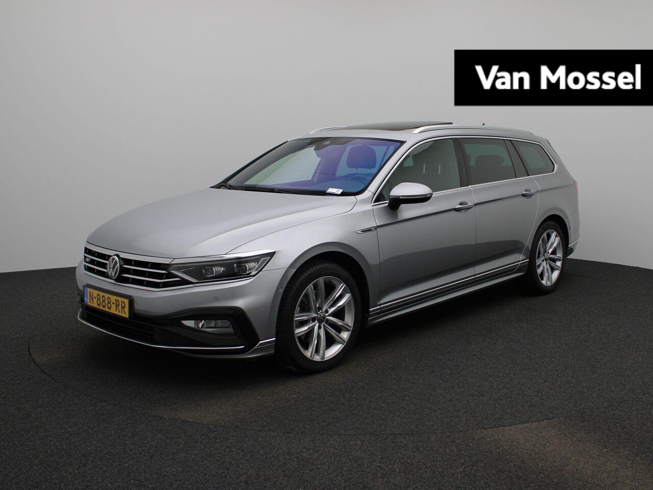 Volkswagen Passat Variant - 1.5 TSI R-Line Business + | 150 PK | Trekhaak | Lederen Bekleding | Navigatie PRO (Groot S - AutoWereld.nl
