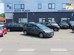 Peugeot 5008 - 1.6 THP Active 5p. / Pano / Leer