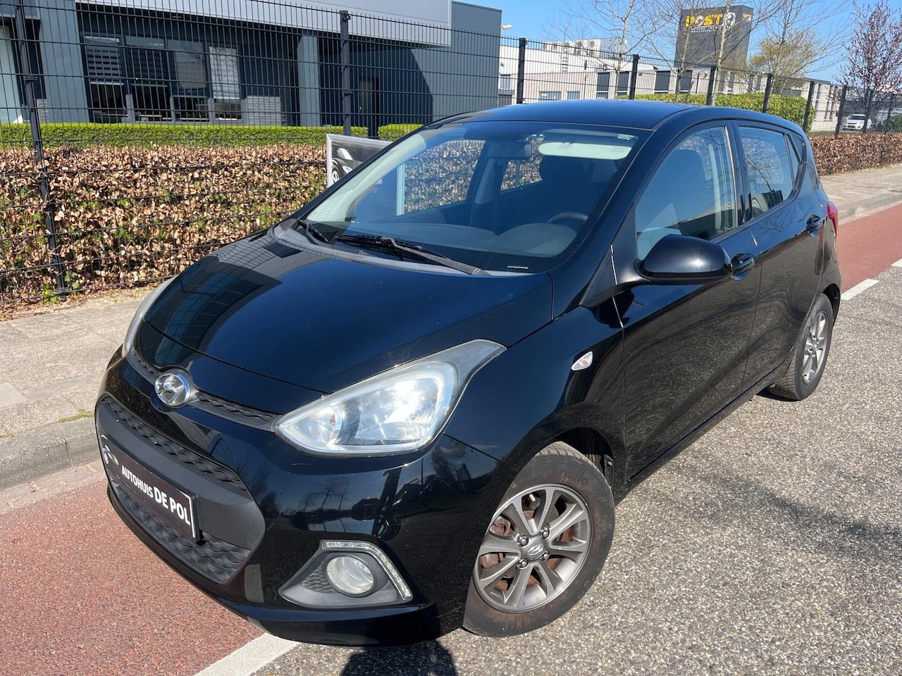 Hyundai i10 - 1.2i Airco Stoel-verwarming Multifunctioneel-Stuur - AutoWereld.nl