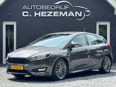 Ford Focus - 1.0 140PK ST Line Cruise Control Navigatie MF Stuurwiel LED