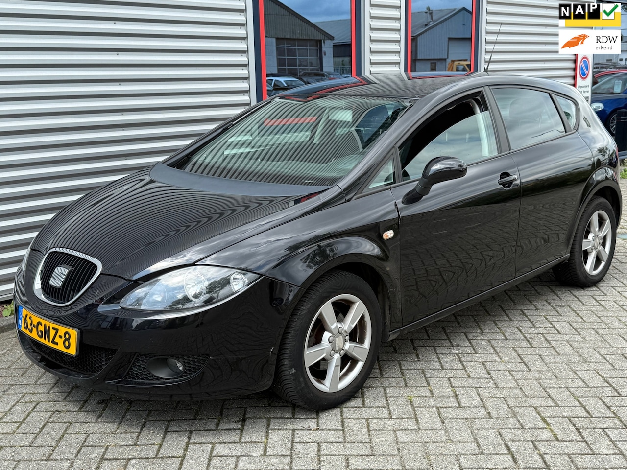 Seat Leon - 1.6 Sport 75KW Clima AUX - AutoWereld.nl