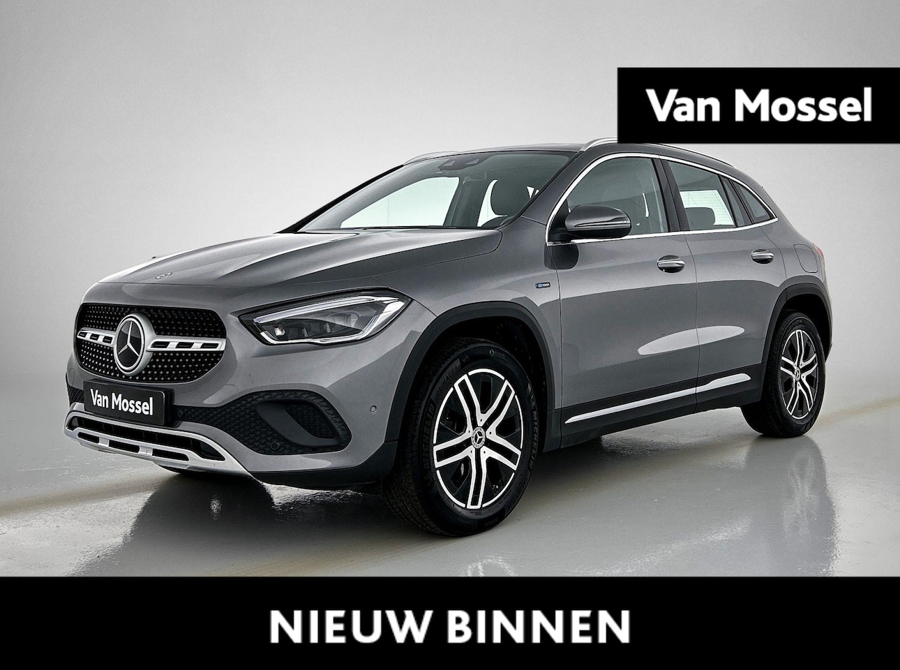Mercedes-Benz GLA-Klasse - 250 e Business Solution Luxury Limited | Automaat | Trekhaak | Parkeer sensoren | Leder | - AutoWereld.nl