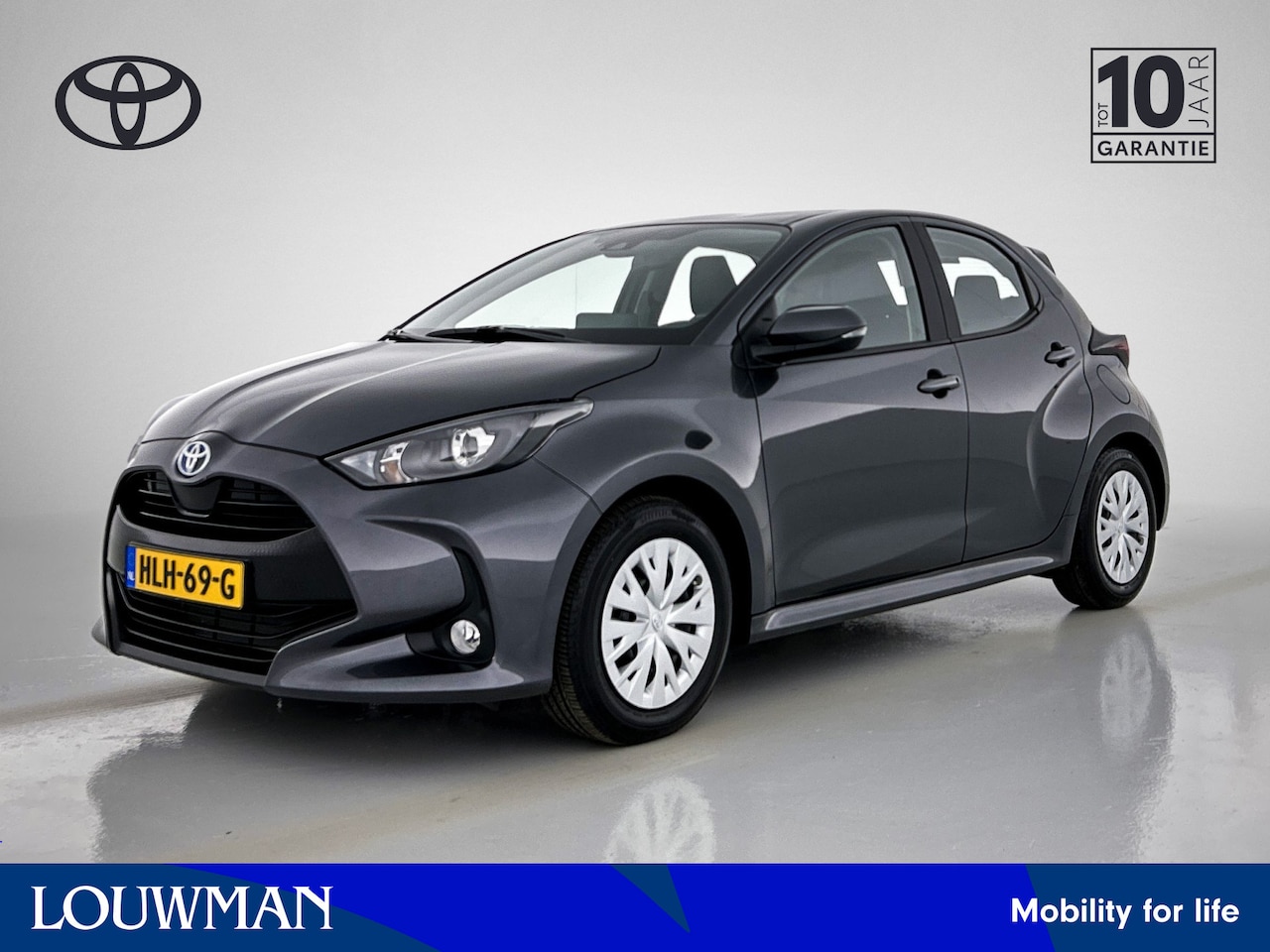 Toyota Yaris - 1.5 Hybrid Active Limited | Parkeercamera | Apple Carplay /- Android Auto | Cruise Control - AutoWereld.nl