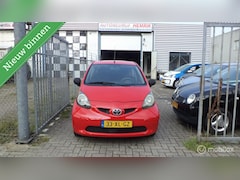 Toyota Aygo - 1.0-12V