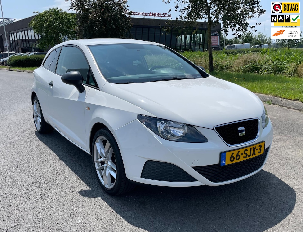 Seat Ibiza SC - 1.2 Club 1.2 Club, 3drs, Cam, Airco, Carplay, Lmv, Navi, Geen import, Nap, Goed oh! - AutoWereld.nl