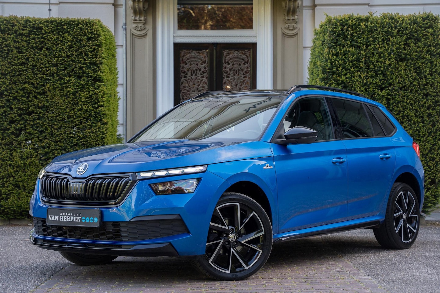 Skoda Kamiq - 1.5 TSI ACT Monte Carlo PANO | CAMERA | CARPLAY | STOELVERWARMING - AutoWereld.nl