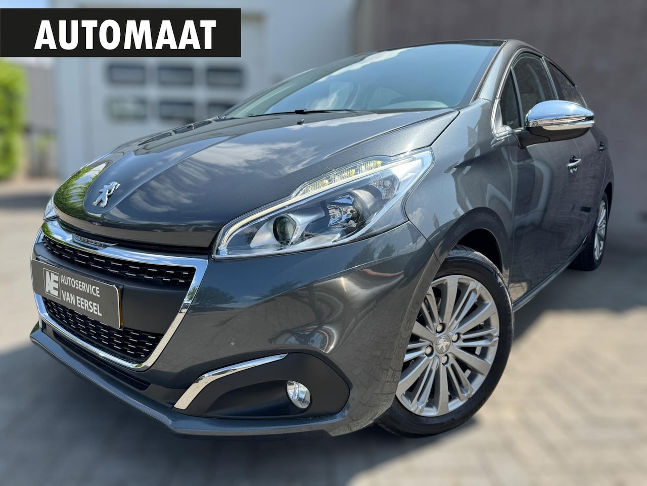 Peugeot 208 - 1.2 PureTech Allure AUTOMAAT / CARPLAY / CRUISE / PDC / BLUETOOTH / ECC / AIRCO / NL AUTO - AutoWereld.nl