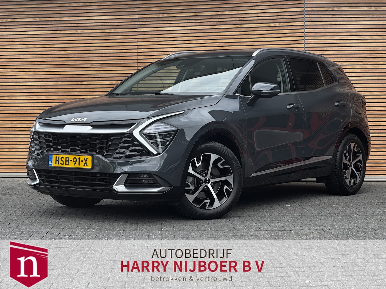 Kia Sportage - 1.6 T-GDi MHEV GT-Line Edition Stoelverwarming / Camera / Navigatie - AutoWereld.nl