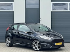 Ford Fiesta - 1.6 ST1 2015 / 183PK+ / Led / Luxe / ST-Line
