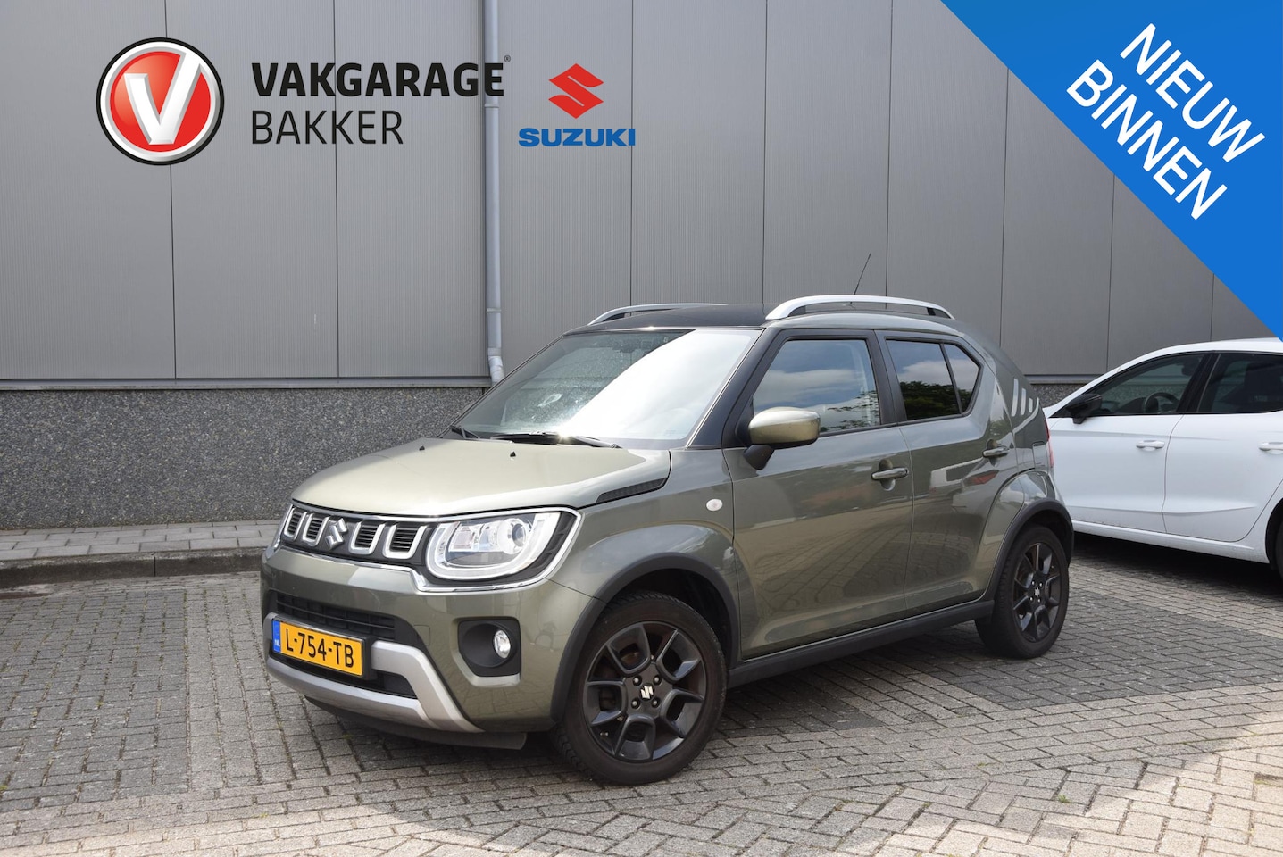 Suzuki Ignis - 1.2 Smart Hybrid Select | Navigatie | Stoelverwarming | Dealer onderhouden | - AutoWereld.nl