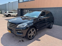 Mercedes-Benz M-klasse - 350 BlueTEC PANO/NAVI FULL CAR