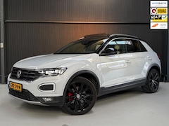 Volkswagen T-Roc - 2.0 TSI 4Motion Sport Pano ACC Sfeer