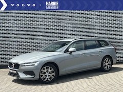 Volvo V60 - 2.0 B4 Essential Edition | Trekhaak inklapbaar | Driver Assist | Lederen bekleding | Stoel
