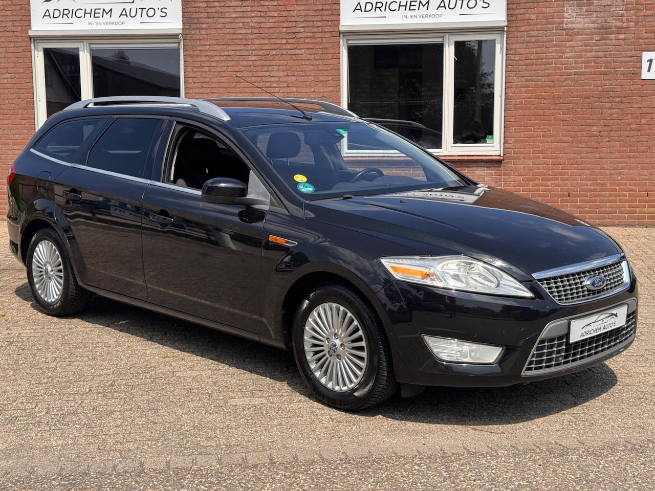 Ford Mondeo Wagon - 2.0-16V Titanium Limited Edition 2.0-16V Titanium Limited Edition - AutoWereld.nl