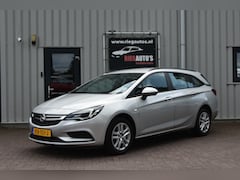 Opel Astra Sports Tourer - 1.6 CDTI Edition. Navi, Trekhaak afneembaar, PDC