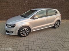 Volkswagen Polo - 1.2 MATCH|Airco|StoelVerwarming|PDC|