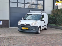 Fiat Doblò Cargo - | 1.3 MultiJet SX | auto start niet |