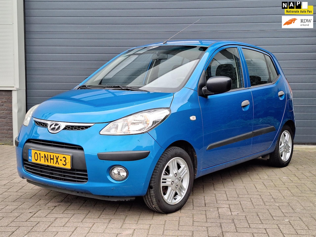 Hyundai i10 - | 1.1 Active Orange Babies | Airco | - AutoWereld.nl