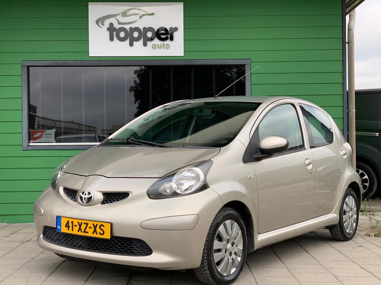 Toyota Aygo - 1.0-12V + | Airco | Elektrische Ramen | 5 Deurs | - AutoWereld.nl