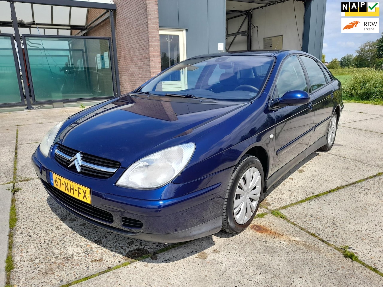 Citroën C5 - 1.8-16V Différence 2 AIRCO/CRUISE - AutoWereld.nl