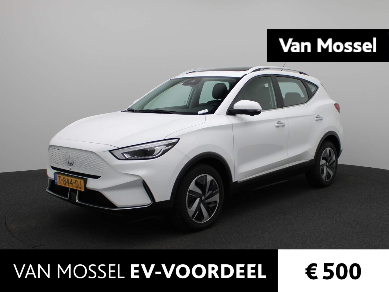 MG ZS - EV Standard Range Luxury 50 kWh MG ZS EV Standard Range Luxury 50 kWh | Leder | Panoramada - AutoWereld.nl
